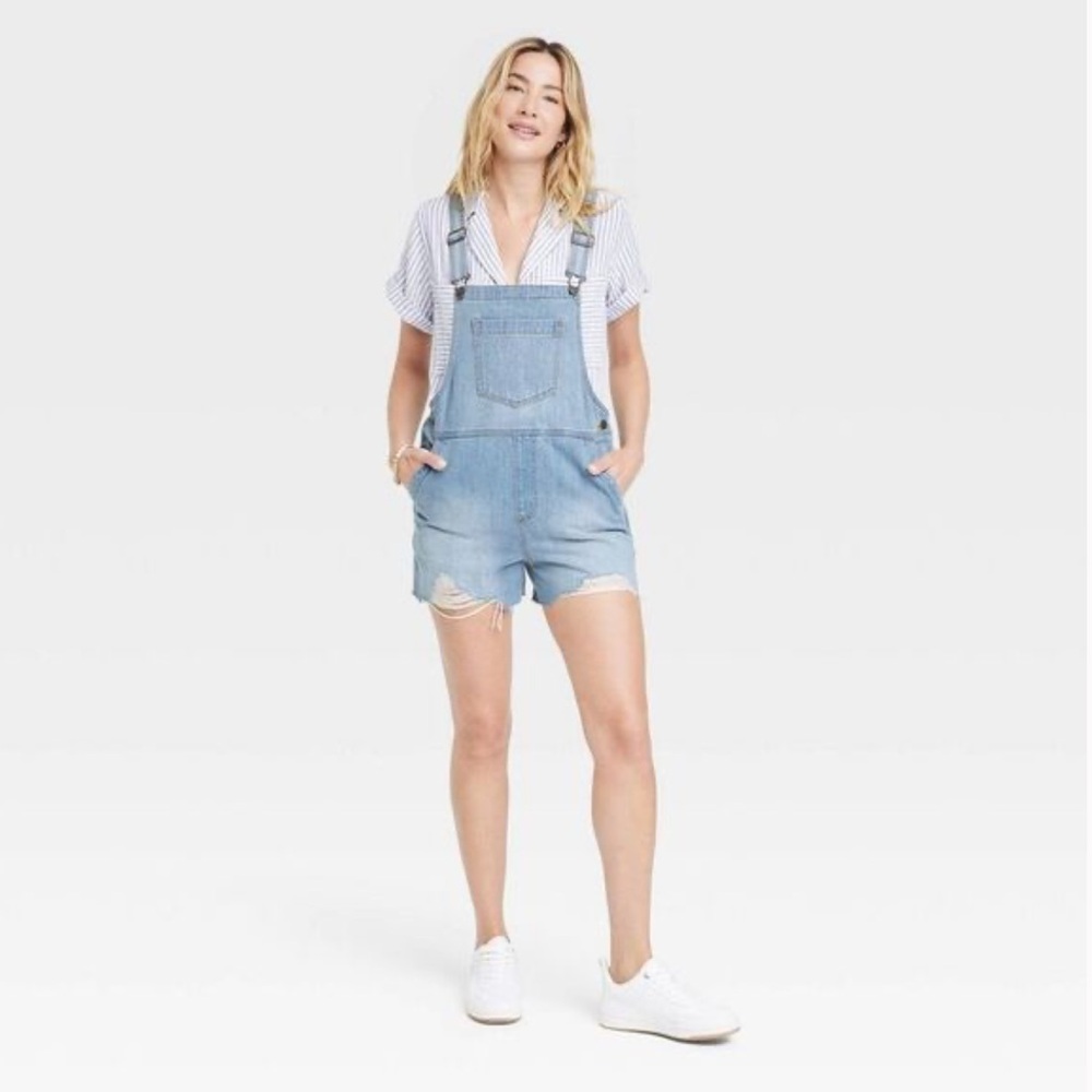 Women's Denim Boyfriend Shortalls Rompers Medium Wash Universal Thread 14 - Picture 1 of 3